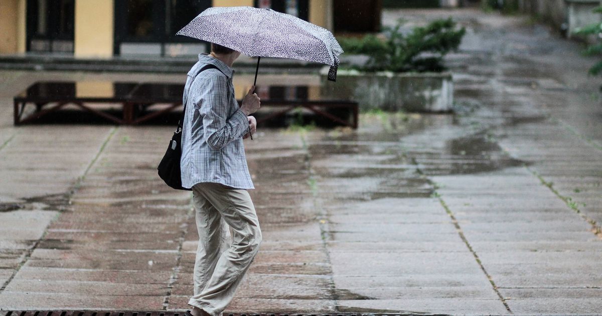 šiluma laikysis, tačiau daug kur prapliups lietus